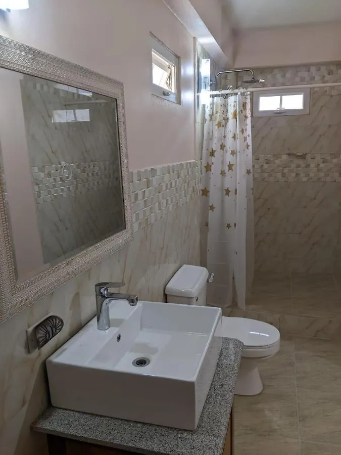 Apartament Skyland Oasis Carnbee Village 0*,  Trynidad i Tobago
