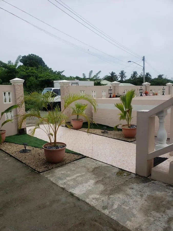 Skyland Oasis Apartman Carnbee Village 0*,  Trinidad és Tobago